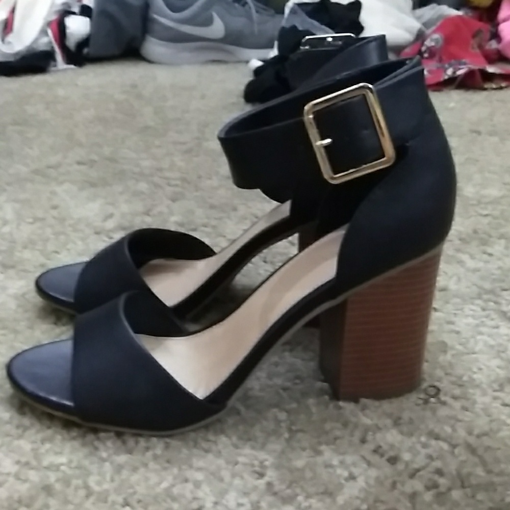Womens heels